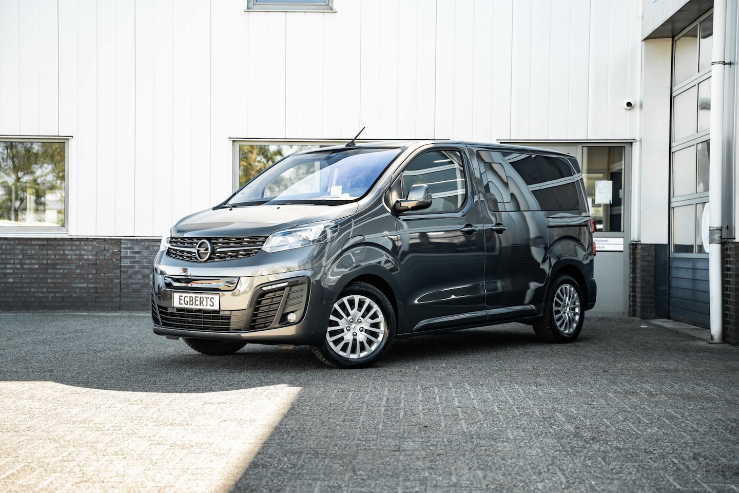 Opel Zafira-e Life - L2H1 | 50 kWh - AutoWereld.nl