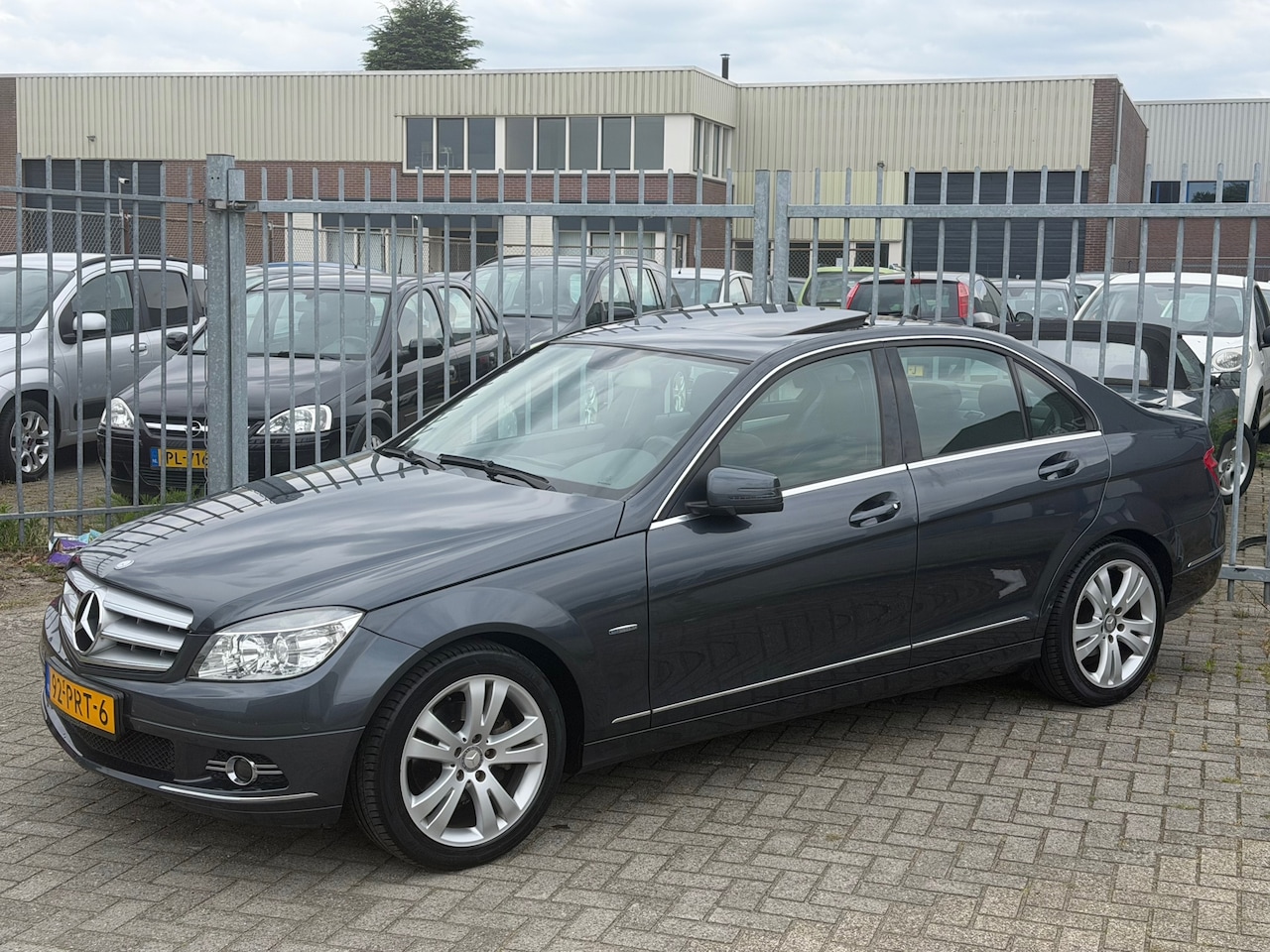Mercedes-Benz C-klasse - 180 CGI BlueEFFICIENCY Business Class Avantgarde AUTOMAAT! UNIEKE KMST-STAAT! SCHUIFDAK l - AutoWereld.nl