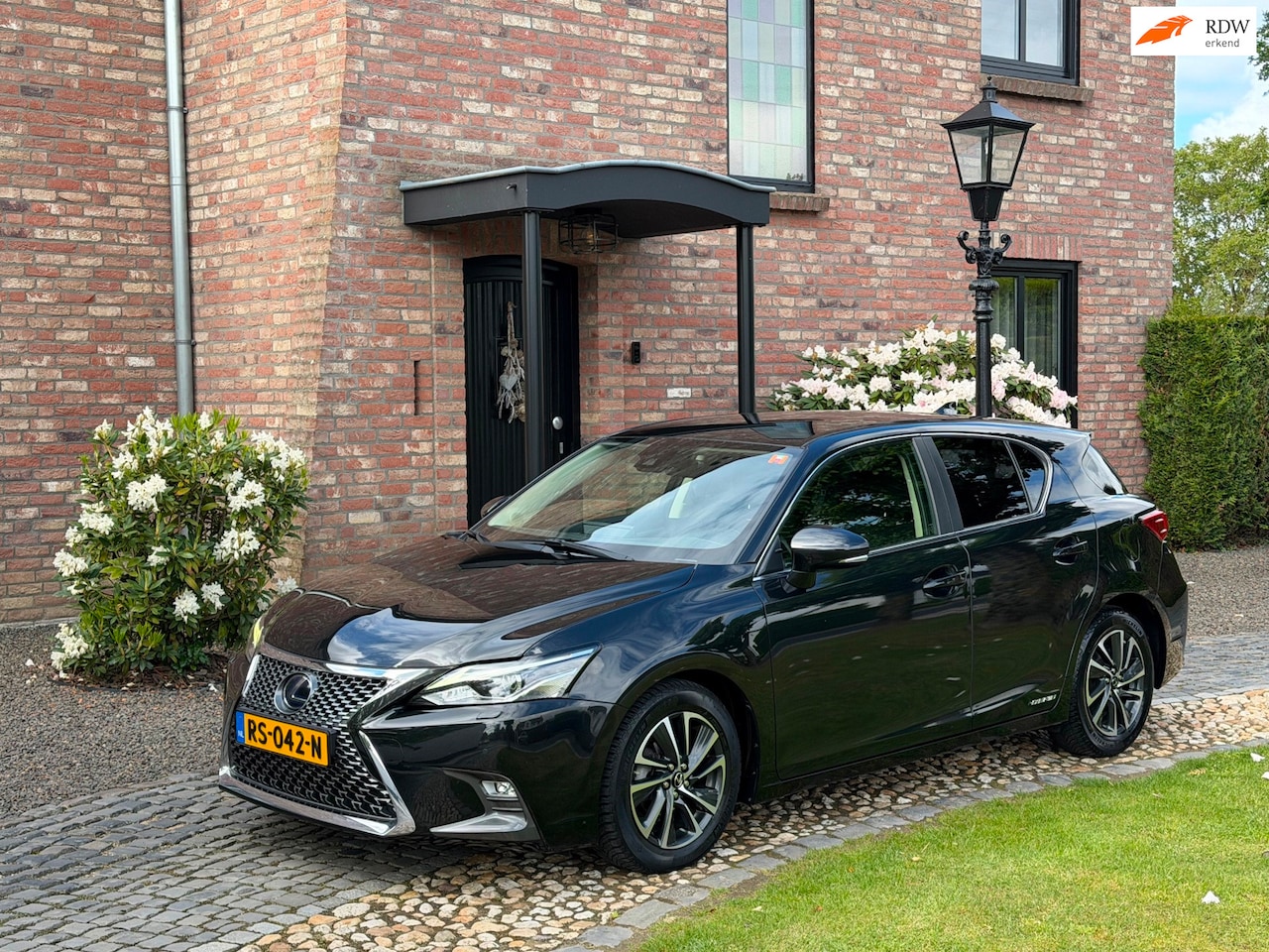 Lexus CT 200h - Business Launch Edition Camera Dealer onderhouden - AutoWereld.nl