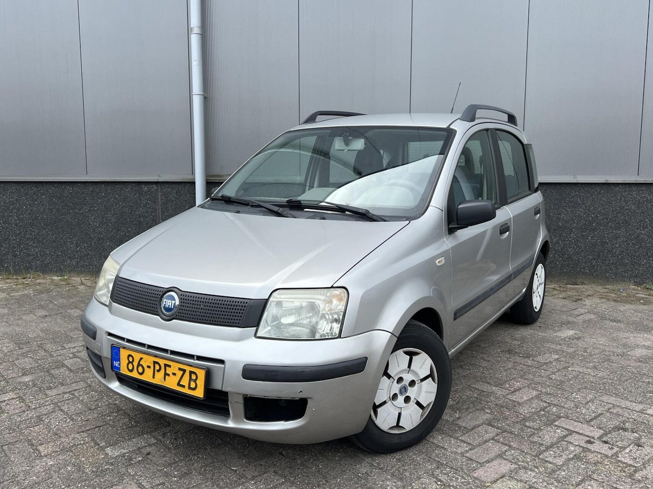 Fiat Panda - 1.1 Active Plus Lage KM Stand! Rijdt Perfect NAP - AutoWereld.nl