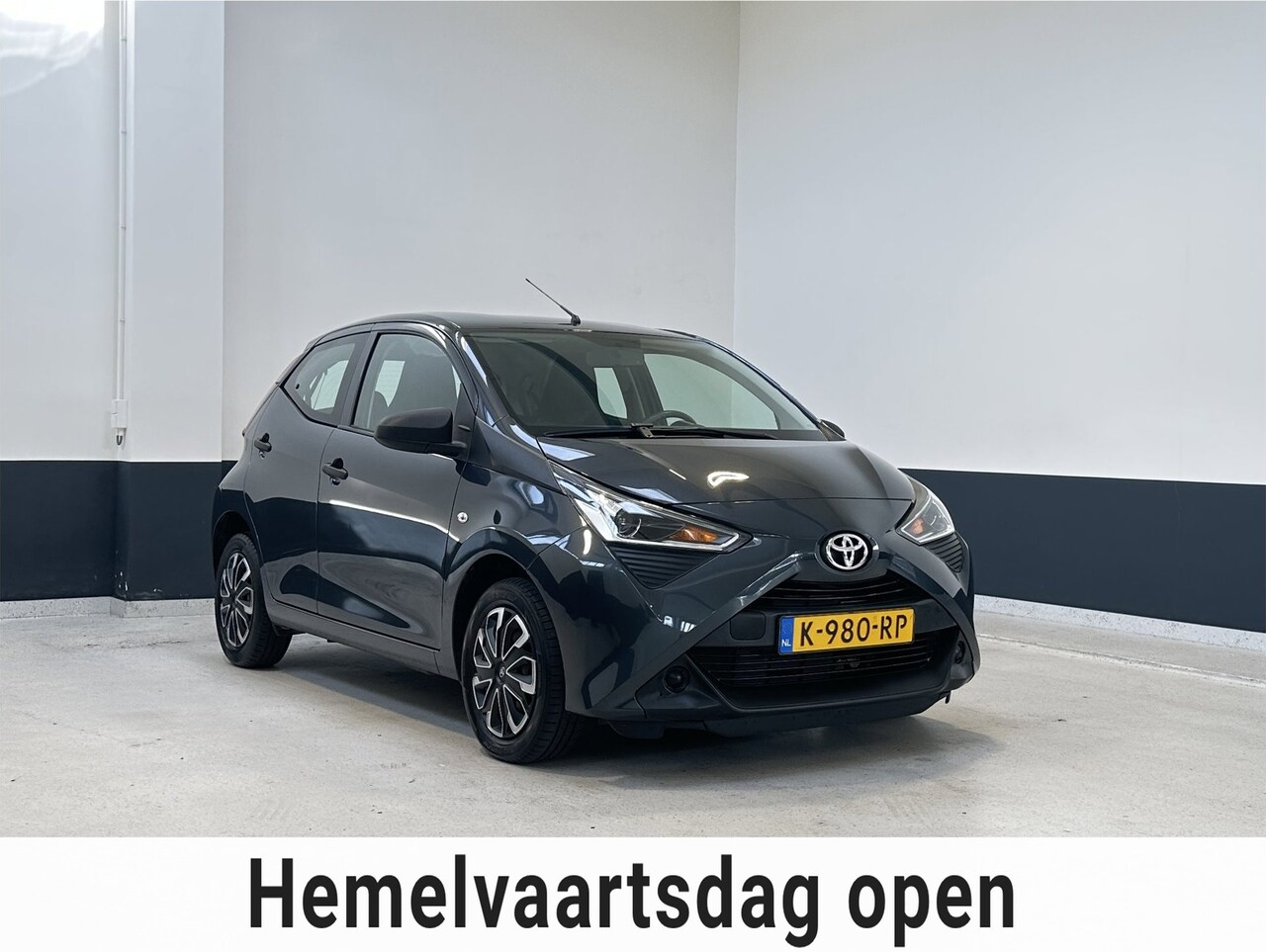 Toyota Aygo - 1.0 VVT-i x-fun| NL| 1 Eig | Airco| C.V | Bluetooth | - AutoWereld.nl