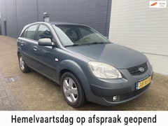 Kia Rio - 1.4 Festival 5DRS 97pk AIRCO TREKHAAK ISOFIX NAP LMV