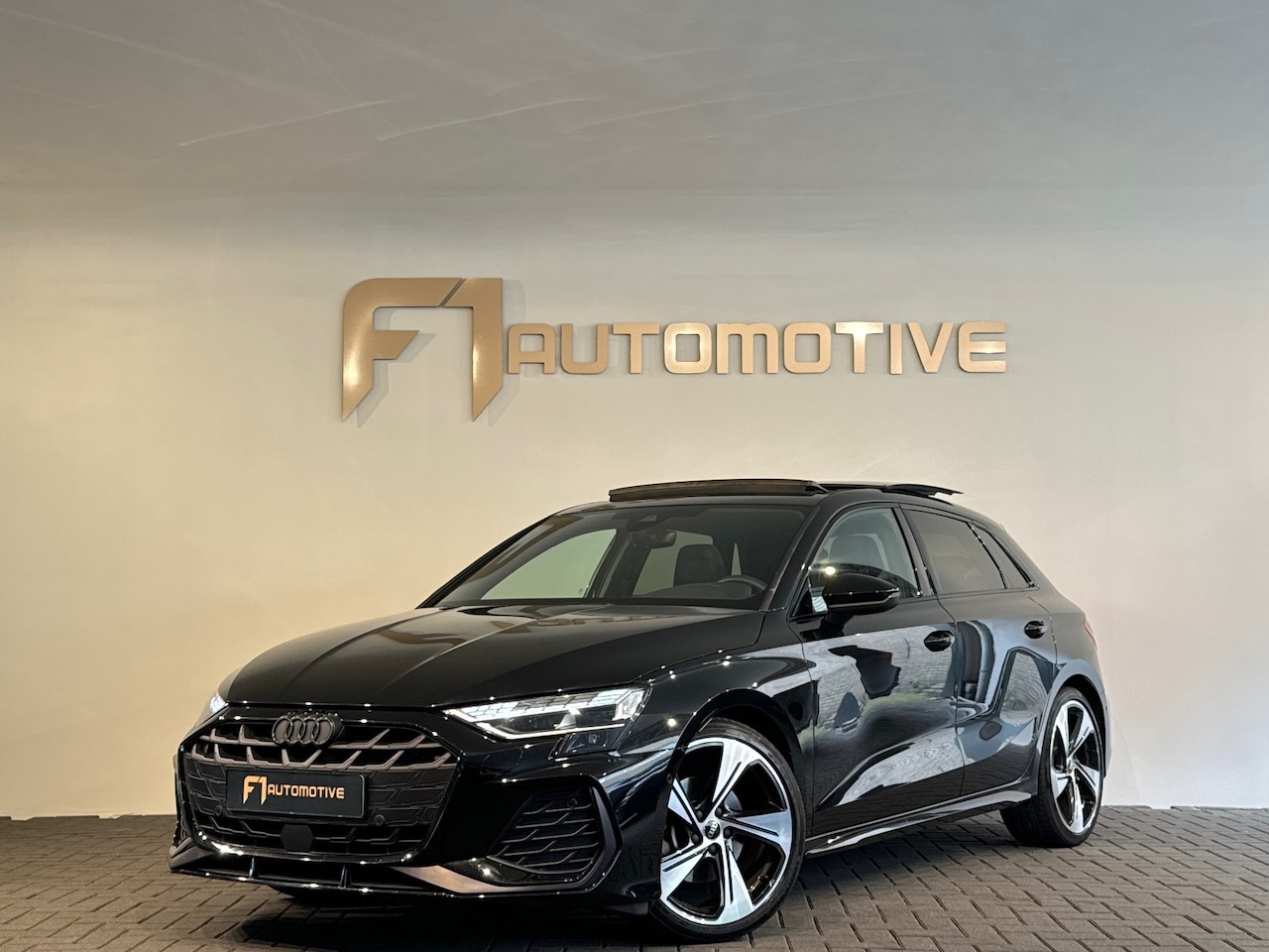 Audi A3 Sportback - 35 TFSI S Line Pano|RS Seat|Sfeer|Matrix - AutoWereld.nl