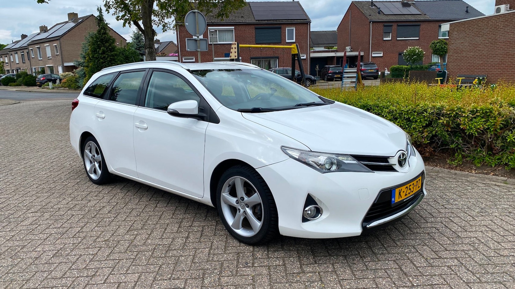 Toyota Auris Touring Sports - 1.6 Aspiration 1.6 Aspiration - AutoWereld.nl