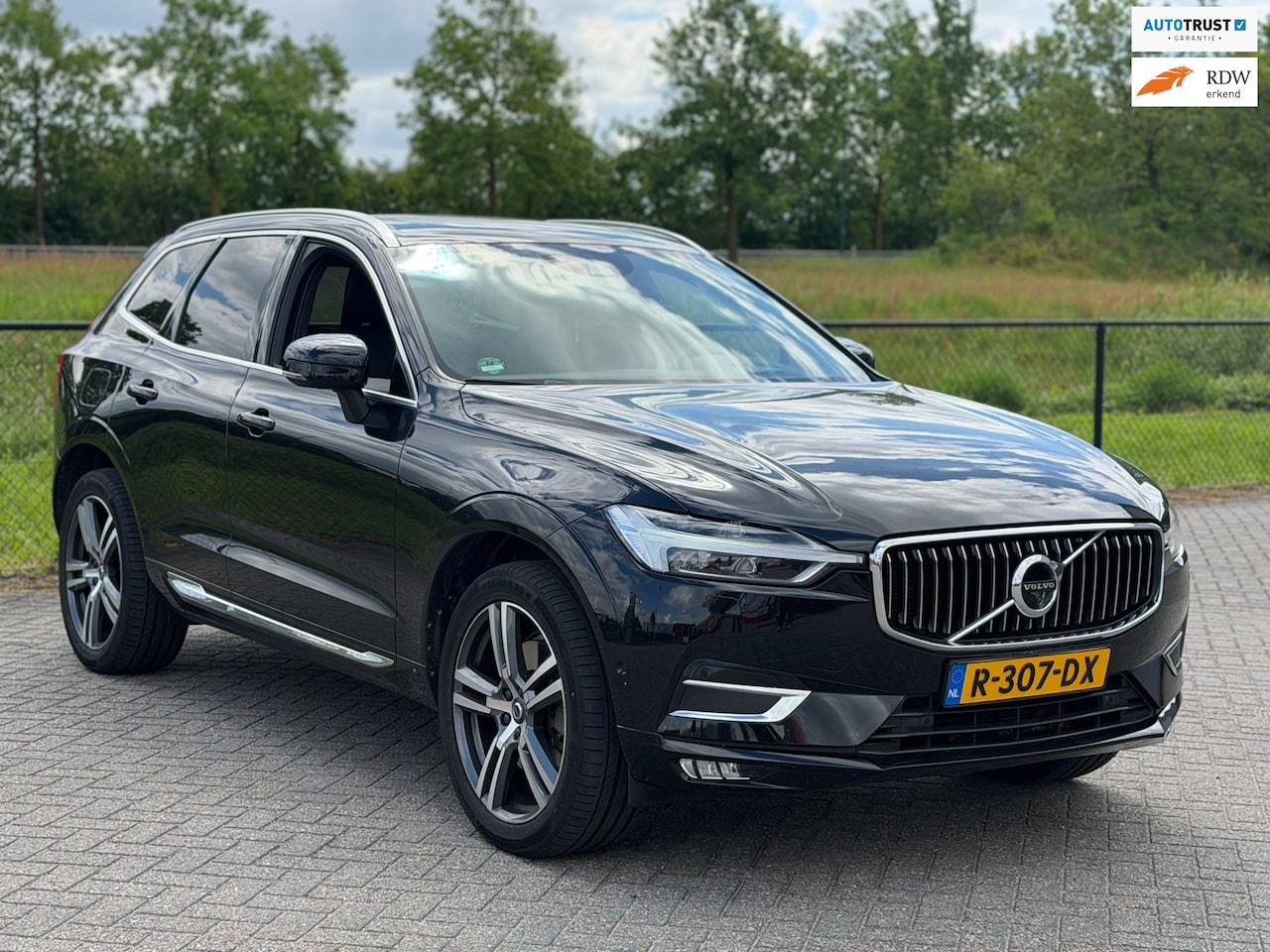 Volvo XC60 - 2.0 B5 AWD Inscription+FullOptions+DealerOnderhouden - AutoWereld.nl