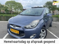 Hyundai ix20 - 1.6i i-Catcher AUTOMAAT HOGE INSTAP NAVI CRUISE