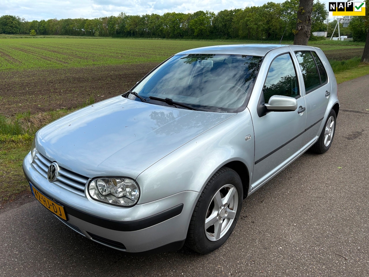 Volkswagen Golf - 1.6-16V Trendline Airco/NW APK/Perfect onderhouden!/Rijdt goed - AutoWereld.nl