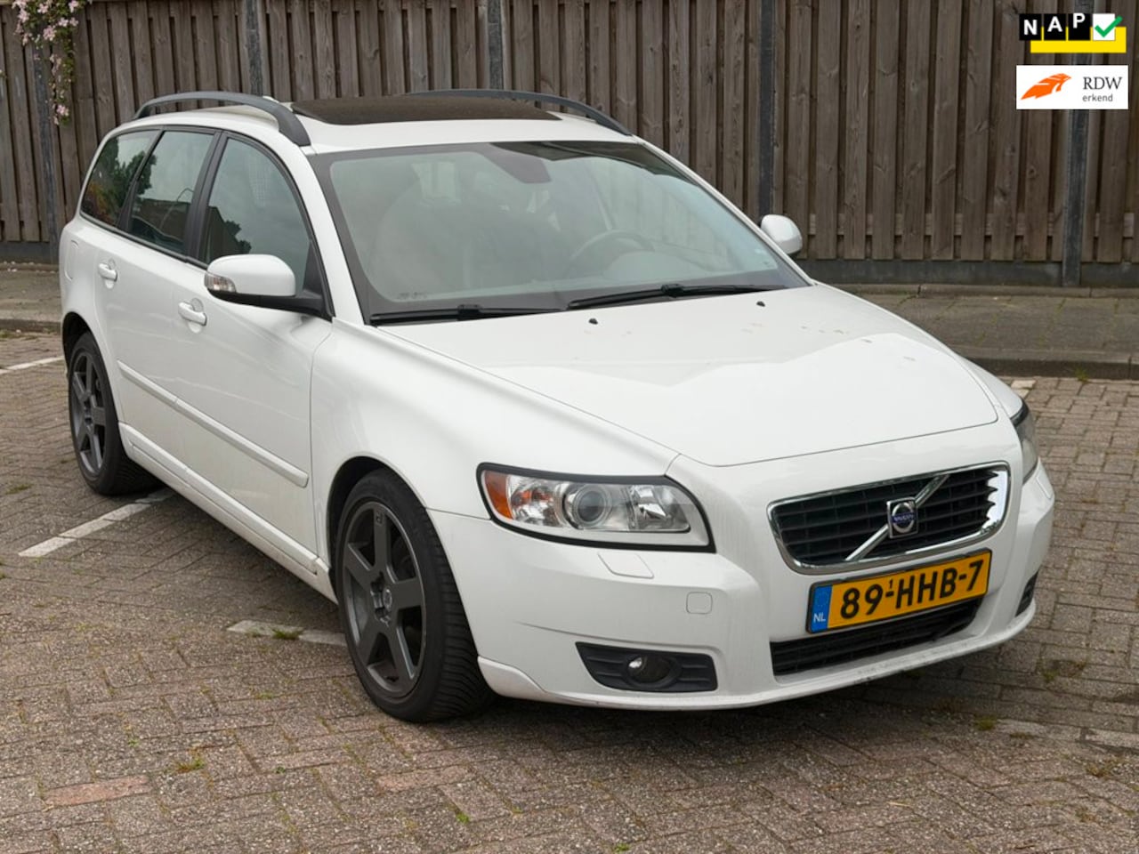 Volvo V50 - 2.0D Edition II 2.0D Edition II - AutoWereld.nl