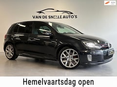 Volkswagen Golf - 2.0 GTI Edition 35 AUTOMAAT/PANO/PDC