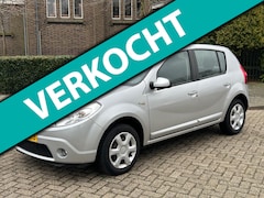 Dacia Sandero - 1.4 Lauréate 2008 airco hoge instap zuinig youngtimer nap