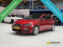 SEAT Leon - 1.8 TSI FR DSG Aerodynamica Panodak Navi Sound Carplay Camera Alcantara