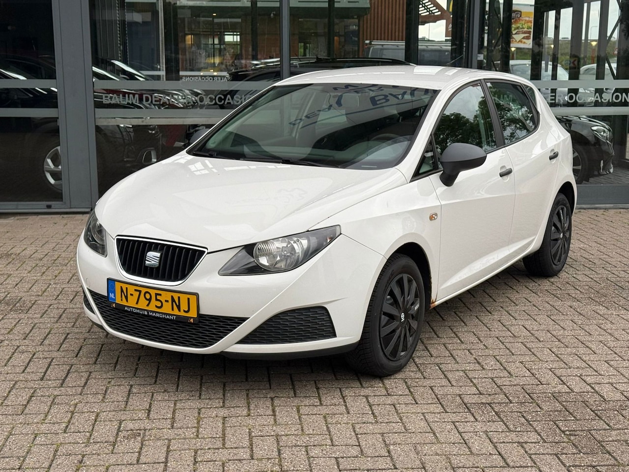SEAT IBIZA