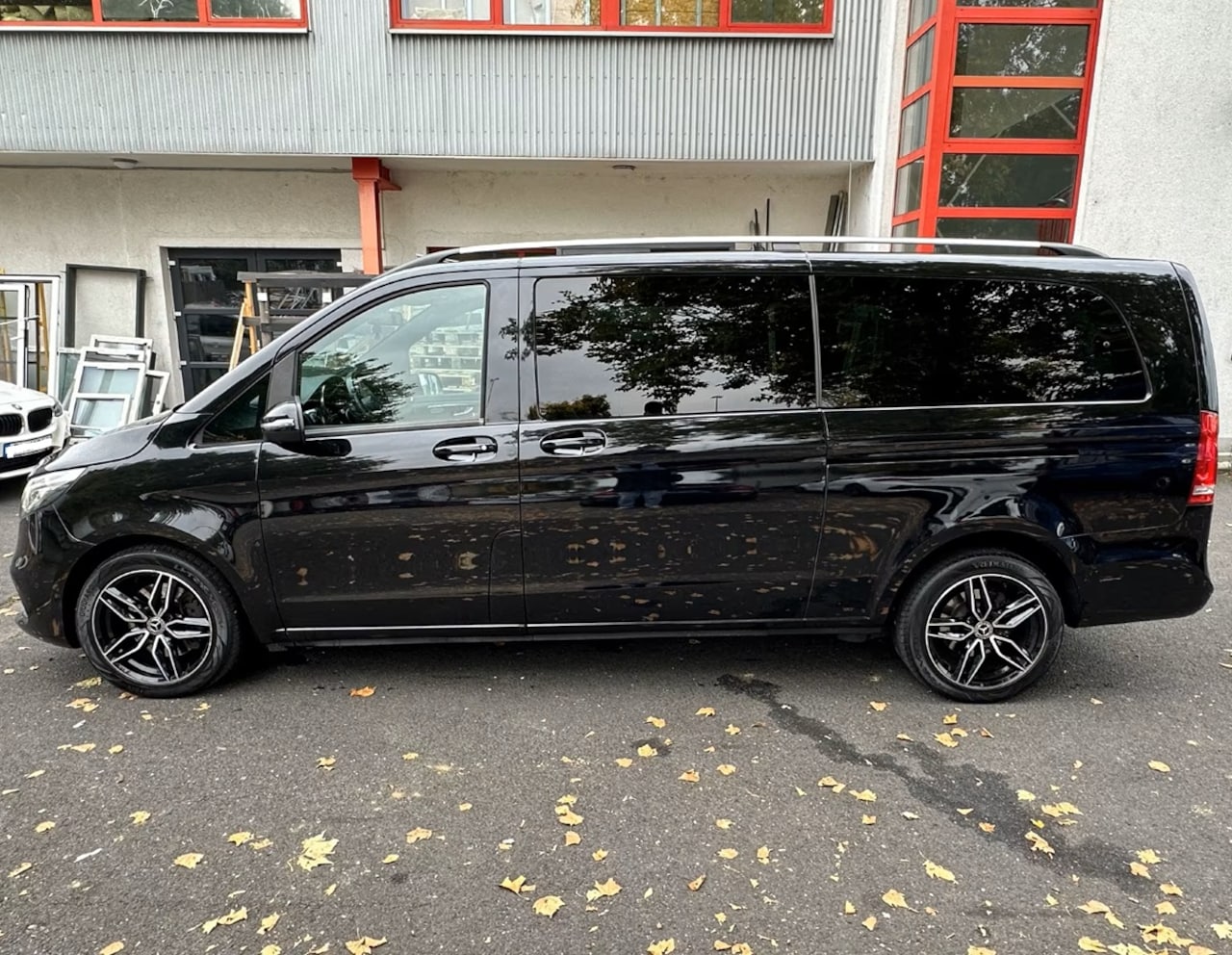 Mercedes-Benz V-klasse - 300d Lang Avantgarde Edition 9G-TRONIC - AutoWereld.nl