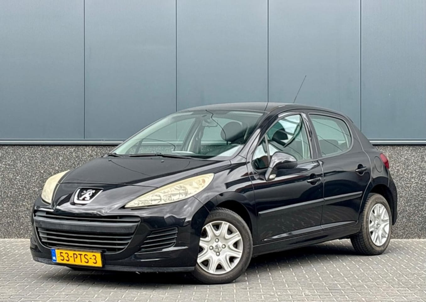 Peugeot 207 - 1.4 XR Airco | 5 deurs - AutoWereld.nl