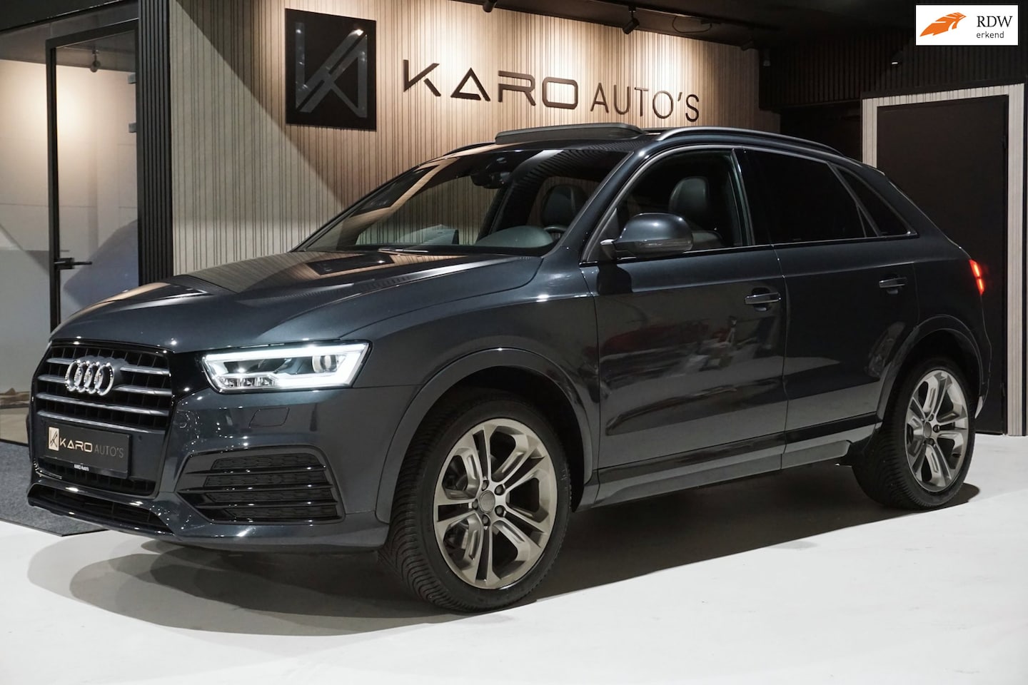 Audi Q3 - 1.4TFSI CoD Design Pano Keyless Leer Cam Bose 1e Eig - AutoWereld.nl