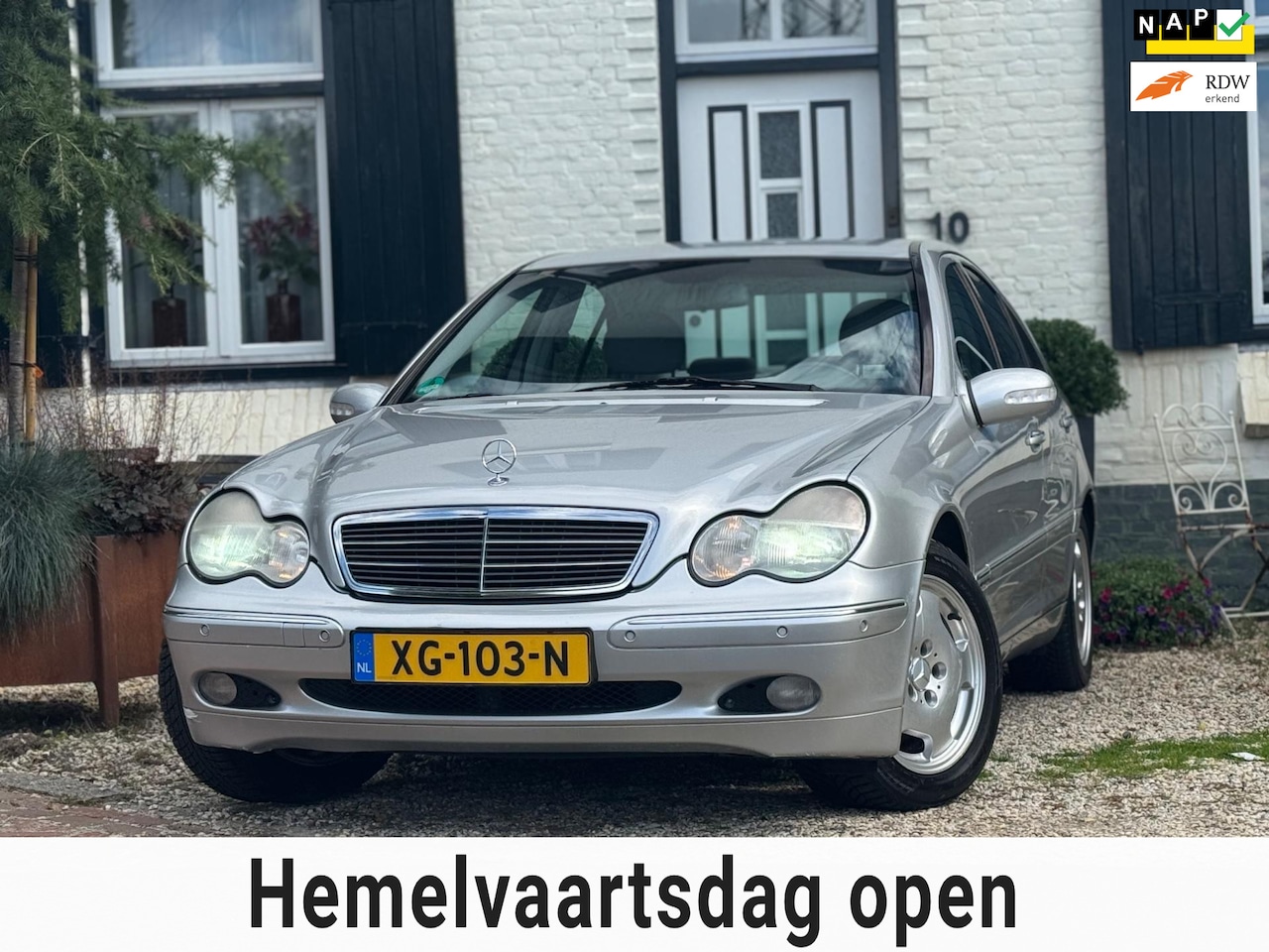 Mercedes-Benz C-klasse - 240 Elegance|Clima|PDC|Trekhaak|Cruise|Leder| - AutoWereld.nl