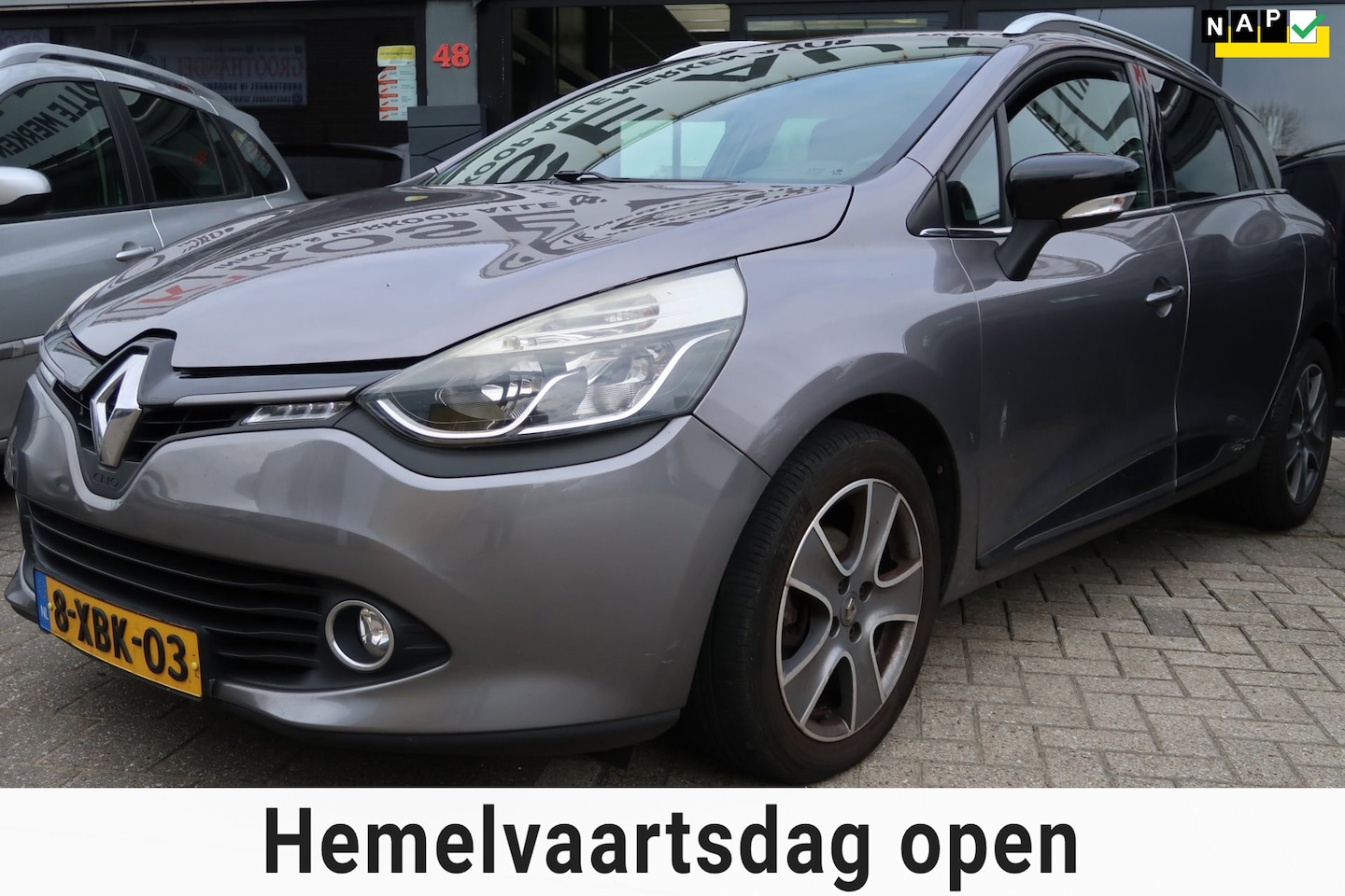 Renault Clio Estate - 0.9 TCe Night&Day *Rijklaarprijs *Trekhaak *Onderhouden - AutoWereld.nl