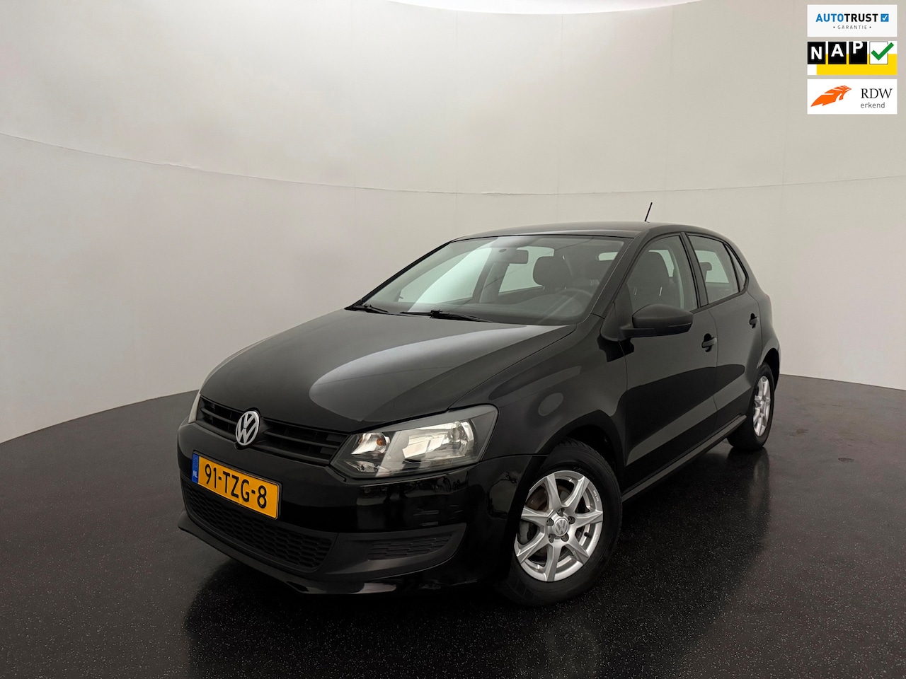 Volkswagen Polo - 1.2 Easyline / Airco / NAP - AutoWereld.nl