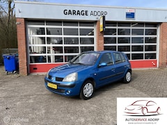 Renault Clio - 1.2-16V Privilège Comfort