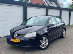 Volkswagen Golf - 1.4 TSI Comfortline Airco Navi Trekhaak