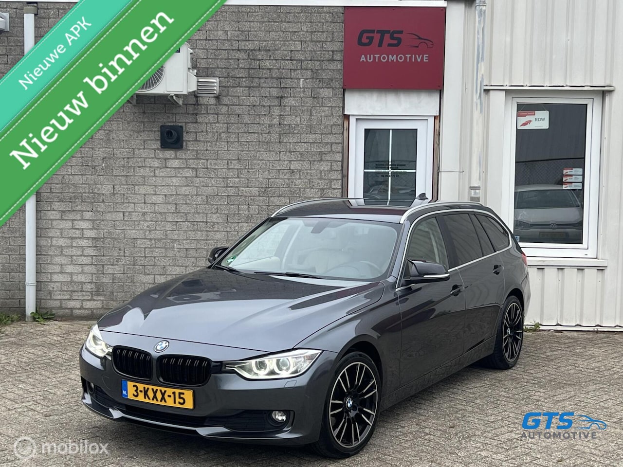 BMW 3-serie Touring - 316i Executive 2013 Automaat Navi Nw.APK - AutoWereld.nl