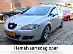 SEAT Leon - 1.4 TSI Sportstyle *Rijklaarprijs *Airco *NAP