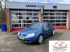 Volkswagen Golf - 2.0 FSI Sportline