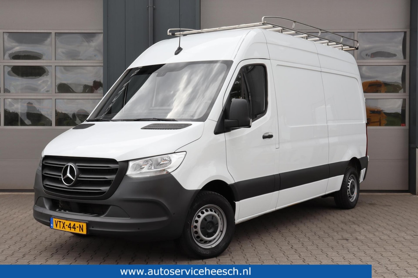 Mercedes-Benz Sprinter - bestel 215 1.9 CDI L2H2 FWD l AIRCO l IMPERIAAL l LADDER l CARPLAY - AutoWereld.nl