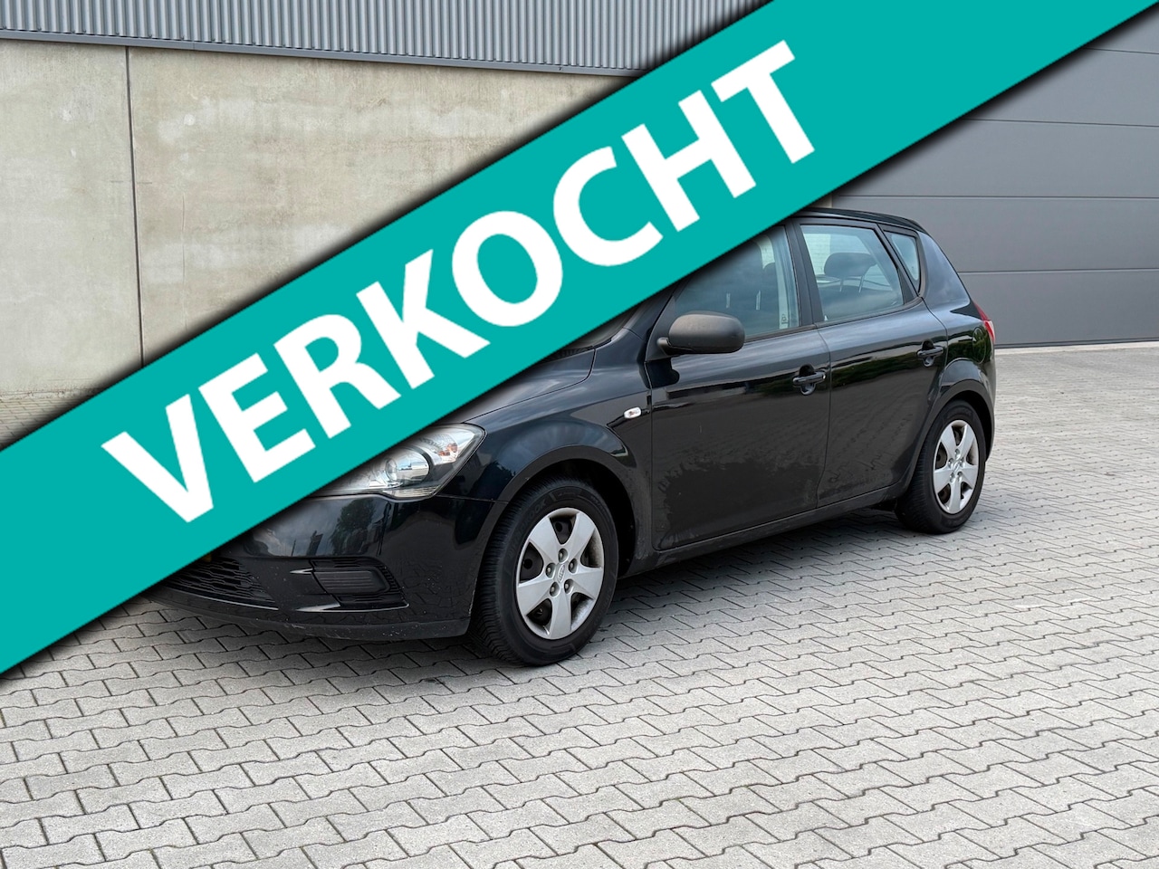 Kia Cee'd - 1.4 CVVT X-tra NAP+5 DEURS+AIRCO+TREKHAAK - AutoWereld.nl