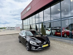 Volvo V60 - 2.0 T4 Business Sport ECC CRUISE NAVI