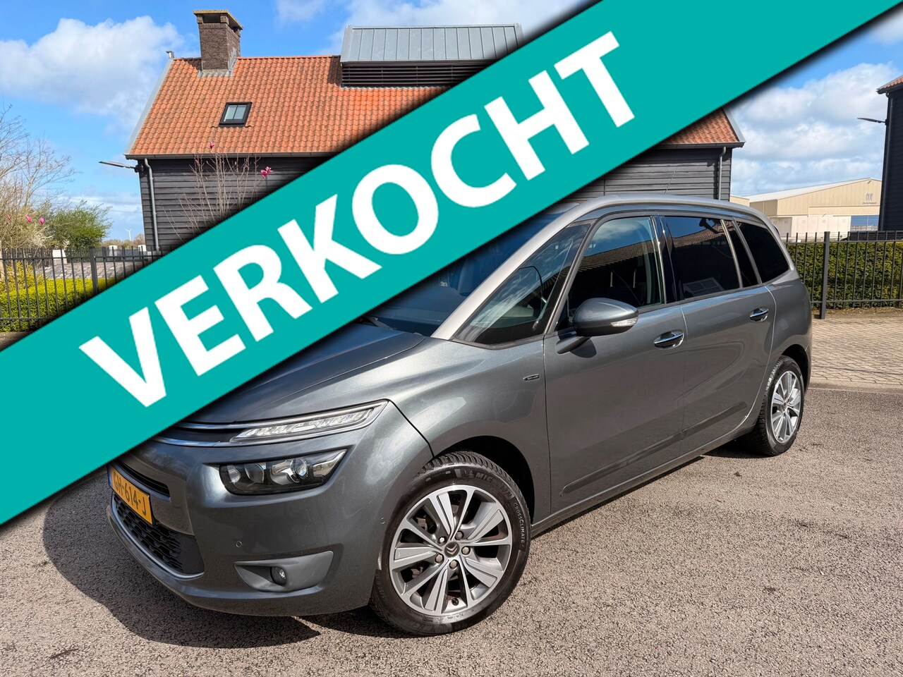 Citroën Grand C4 Picasso - 1.2 PureTech Exclusive 7-PERSOONS LEER NAVI CAMERA TREKHAAK - AutoWereld.nl
