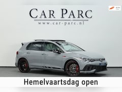 Volkswagen Golf - 2.0 TSI GTI Clubsport 45 Jahre Edition 300+PK AKRAPOVIC/IQ/VIRTUAL/SFEER/PANO/LEER/CAM/LIN