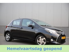 Toyota Yaris - 1.5 Hybrid 5drs Automaat/Cruise/Navigatie/Camera/LED