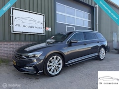 Volkswagen Passat Variant - 2.0 TSI R-Line DSG|360 camera|LED|