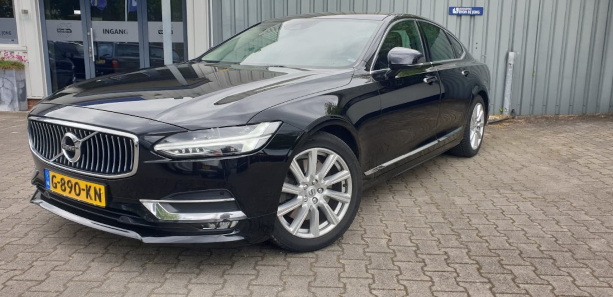 Volvo S90 - 2.0 T4 Business Luxury + 2.0 T4 BUSINESS LUXURY - AutoWereld.nl