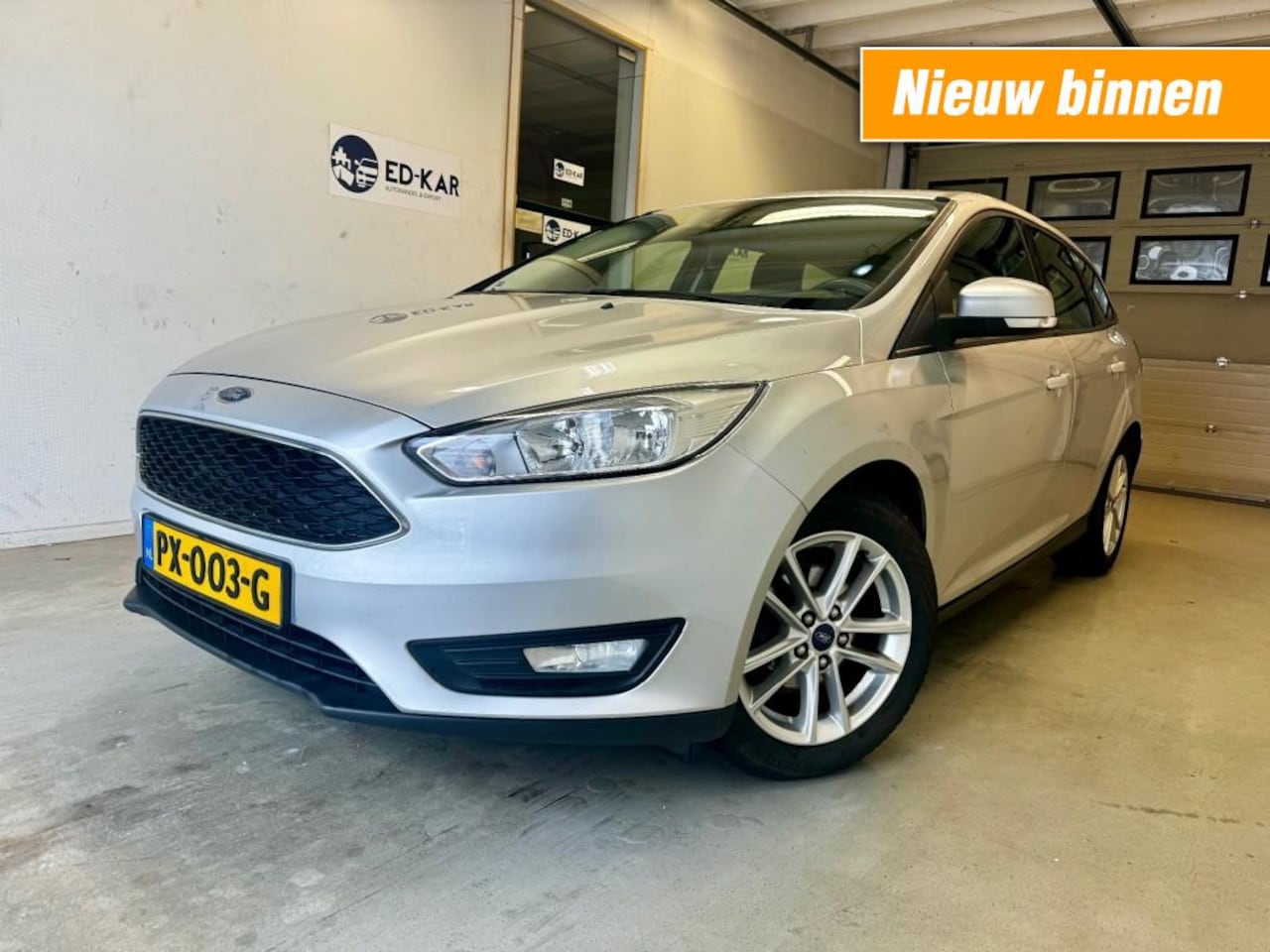 Ford Focus Wagon - WAGON 1.0 Titanium CLIMA TREKHAAK NAP APK bij afl. - AutoWereld.nl