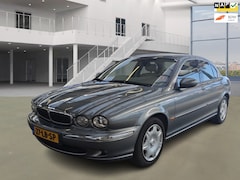 Jaguar X-type - 2.5 V6 Executive