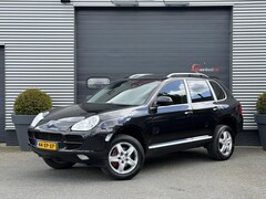 Porsche Cayenne - 3.2 | Panoramadak | Xenon | Trekhaak | Climate Control | Bose |