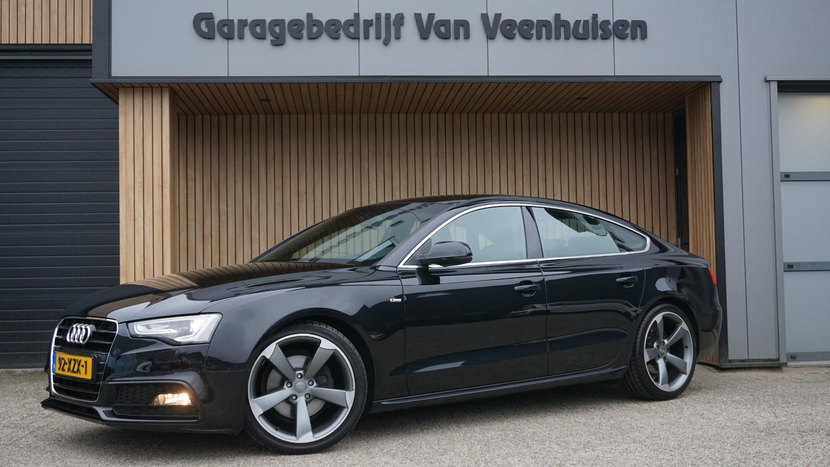 Audi A5 Sportback - 1.8 TFSI 170pk 2x S-Line ABT Leder 19inch LM Xenon Clima Navi *NL auto* - AutoWereld.nl