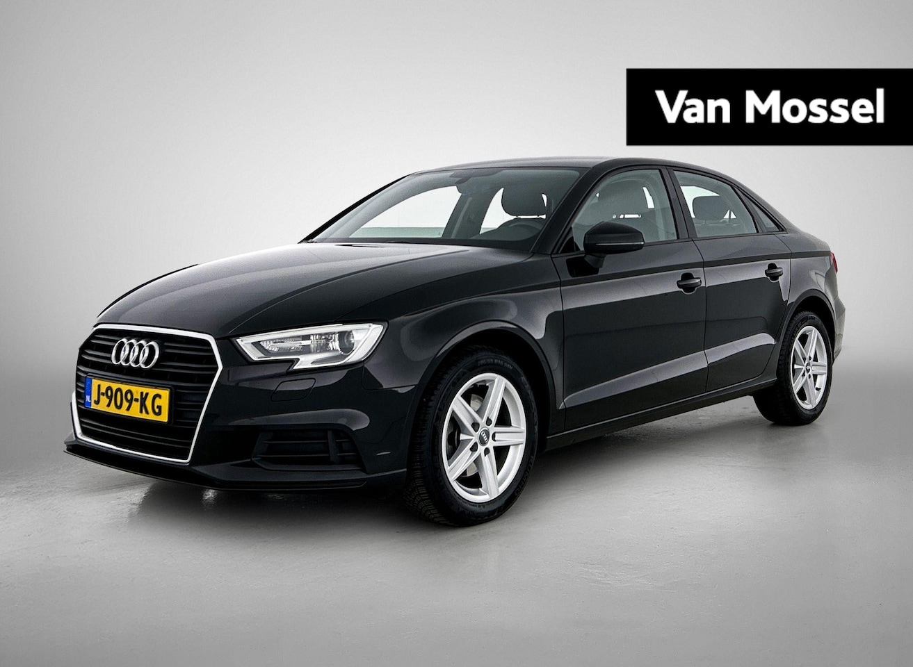 Audi A3 Limousine - 30 TFSI Pro Line | WORDT VERWACHT | AIRCO | NAVIGATIE | PARKEERSENSOREN | BLUEOOTH | CRUIS - AutoWereld.nl