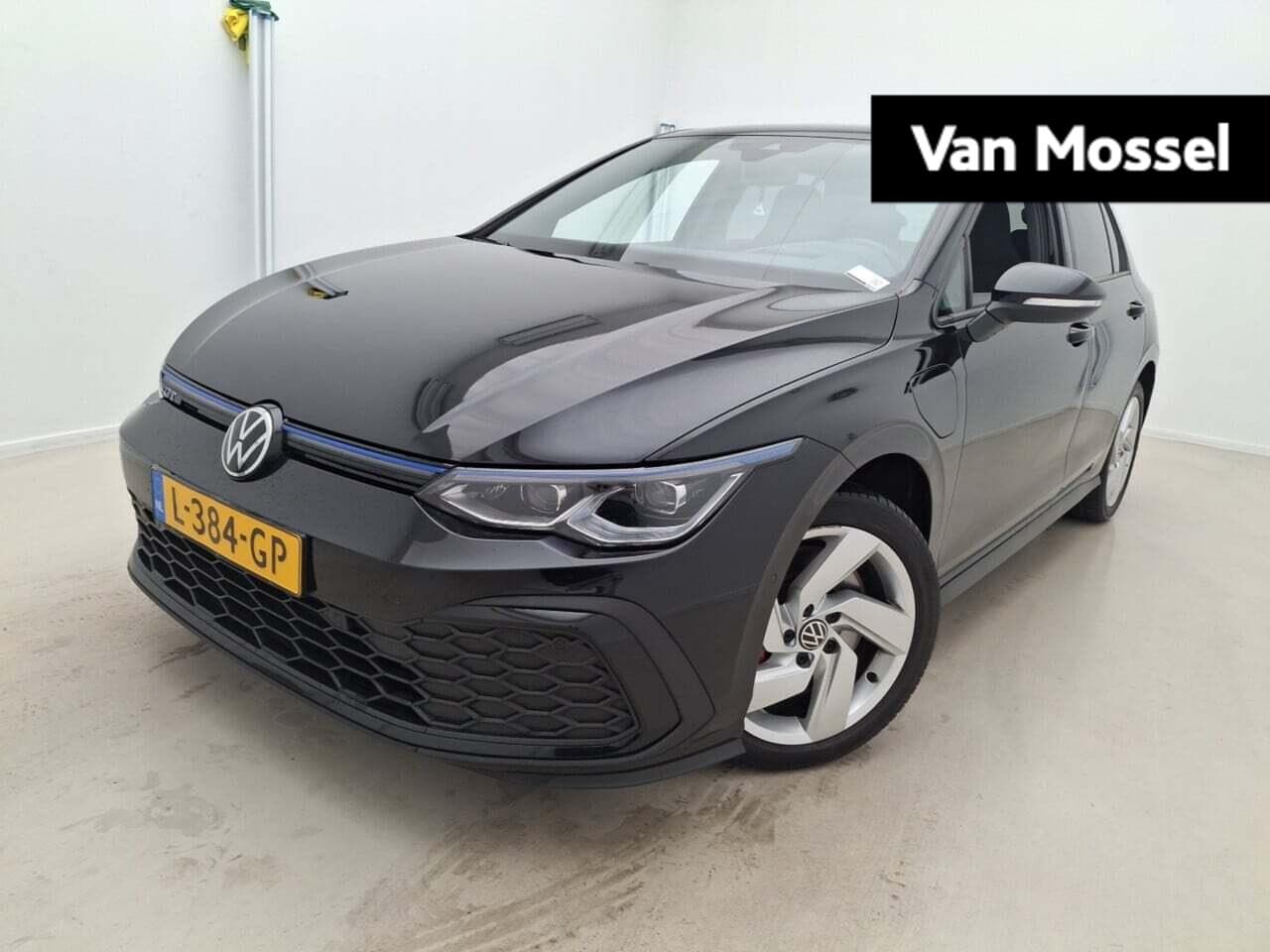 Volkswagen Golf - 1.4 eHybrid GTE 245 PK| Origineel Nederlands | 1e Eigenaar | Navigatie | LED Matrix | Head - AutoWereld.nl