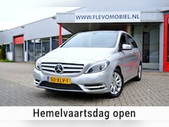 Mercedes-Benz B-klasse - 180 Ambition Pano|1e Eig|Xenon|Leder|Navi|LMV