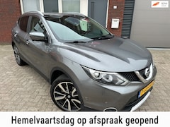 Nissan Qashqai - 1.2 Tekna / Pano / Leder / Camera / DAB / Navi / AUT