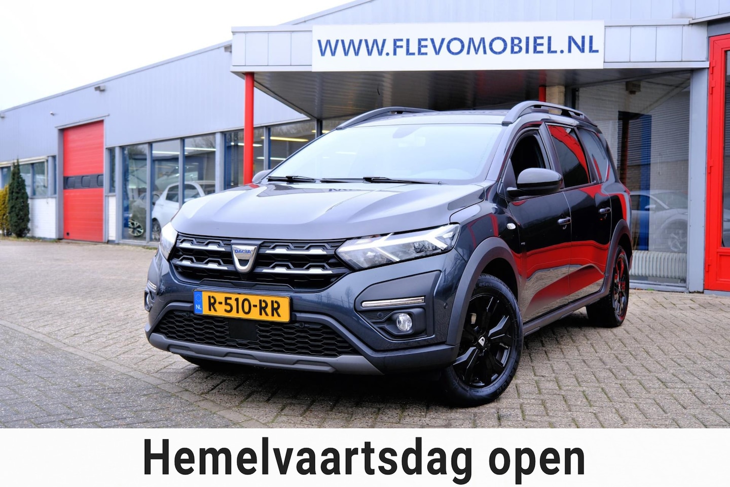 Dacia Jogger - 1.0 TCe 100 Bi-Fuel/LPG-G3 Extreme Navi|1e Eig|Cam|LED|Clima|LMV - AutoWereld.nl