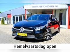 Mercedes-Benz A-klasse - 180 d Premium Plus Aut. Pano|Half Leder|Clima|Cam|LMV