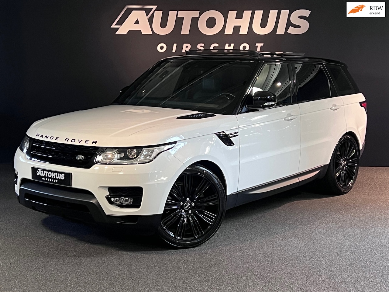 Land Rover Range Rover Sport - 2.0 SD4 HSE Pano/Memory/Keyless/Luchtvering/Camera/Meridian/Stoelverwarming/Lane Assist/Tr - AutoWereld.nl