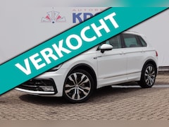 Volkswagen Tiguan - 2.0 TSI 4Motion Highline|Pano|Trekhaak|R-line|