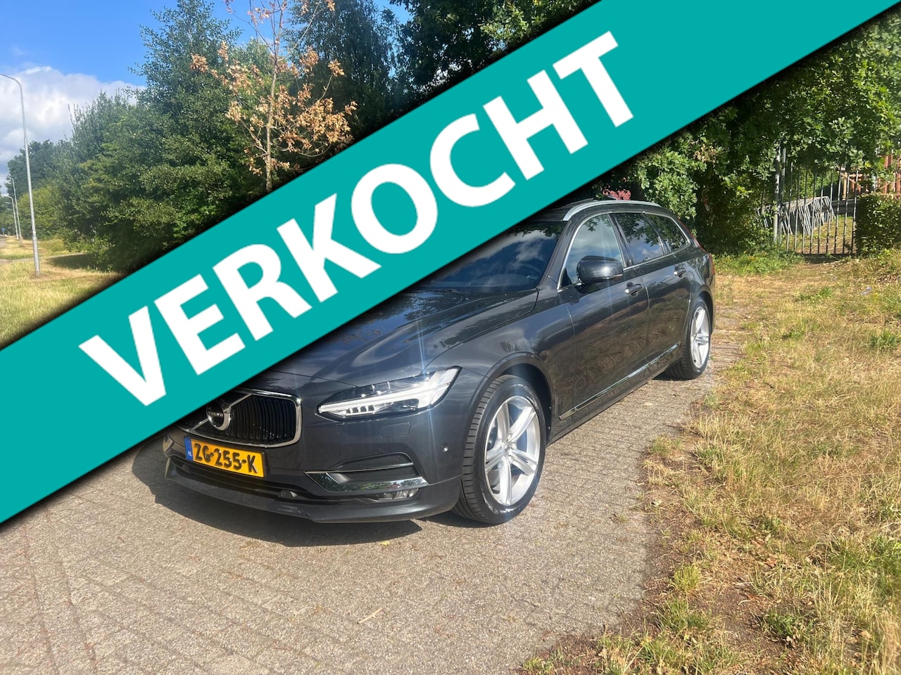 Volvo V90 - 2.0 D5 AWD Inscription VOL LEER GROOT NAVIGATIE - AutoWereld.nl