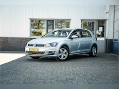 Volkswagen Golf - 1.2 TSI Highline