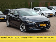 Mazda 3 - 3 2.2 SkyActiv-D 150 GT-M / Camera / Head-up / Leder / Keyless / Navigatie / 18'' / Stuur+